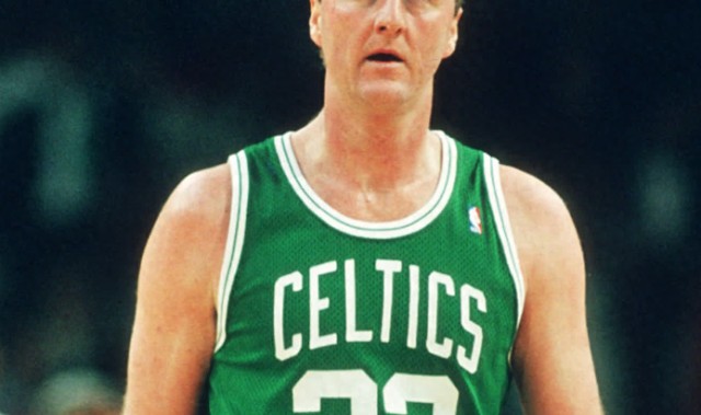 欧博官网-谁是大小王｜81-82赛季10大候选人：大鸟冰人欧文魔术师在列