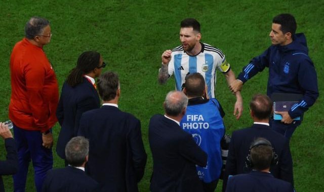 欧博官网-梅西向荷兰2球射手爆粗口 范加尔：点球又输是耻辱